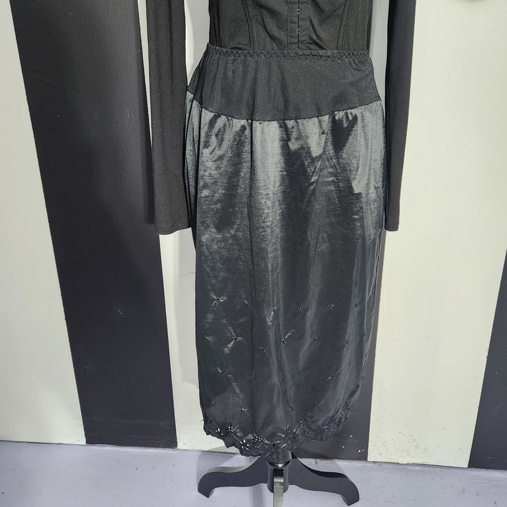 Vintage Slip - Picture 4 of 9